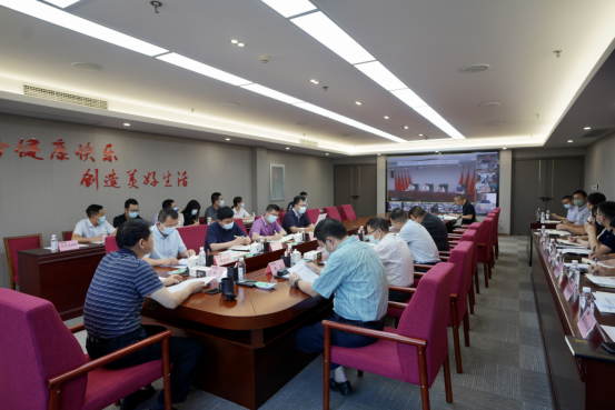 四川尊龙凯时集团召开疫情防控工作领导小组2022年第3次会议 集团党委书记、董事长、疫情防控工作领导小组第一组长任丁主持会议并讲话